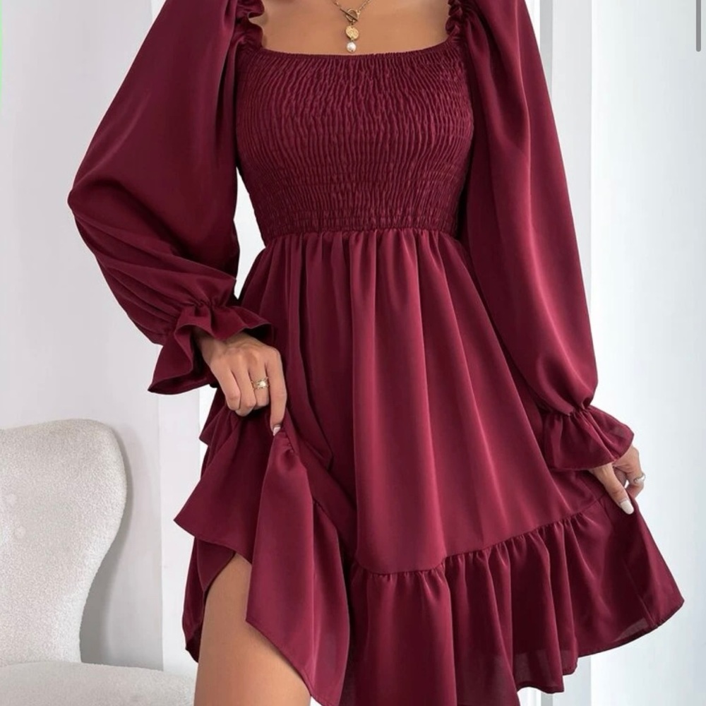 Shein. Size medium (size 6) Burgundy